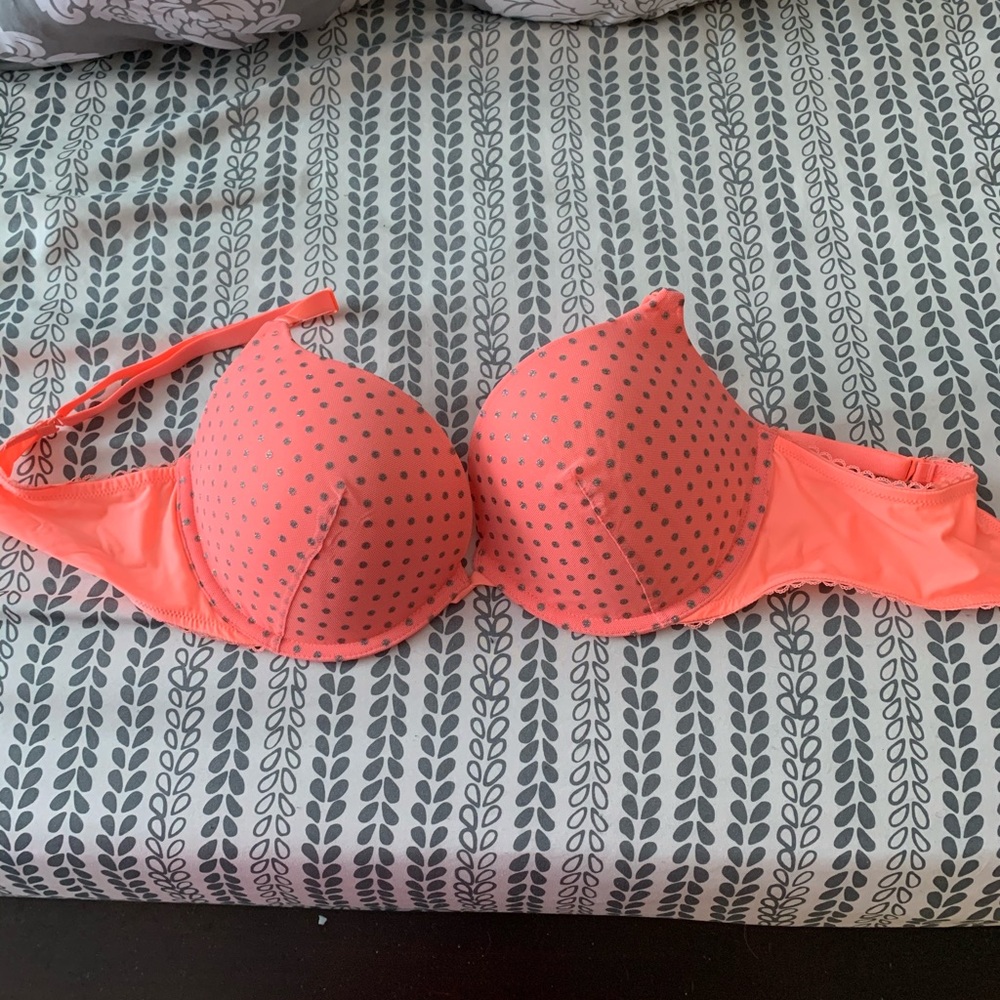 Push up bra